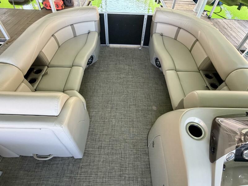 23' 2021 Harris Cruiser 230