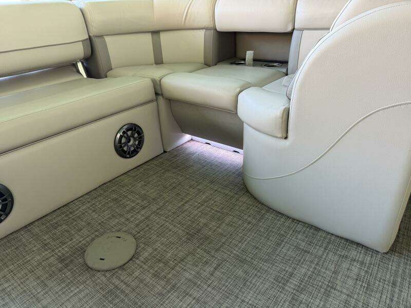 23ft Harris Yacht For Sale