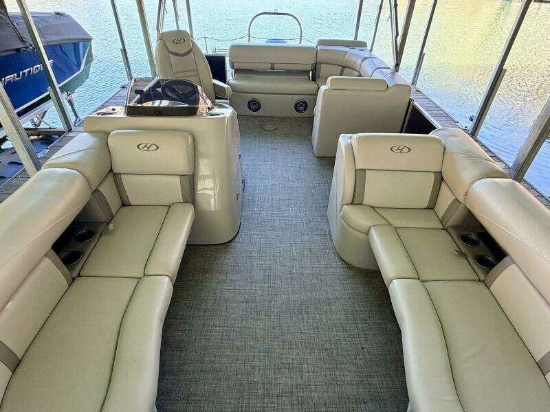 23ft Harris Yacht For Sale