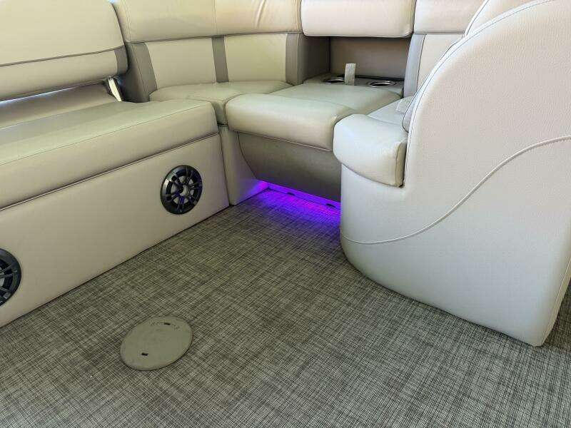 23ft Harris Yacht For Sale