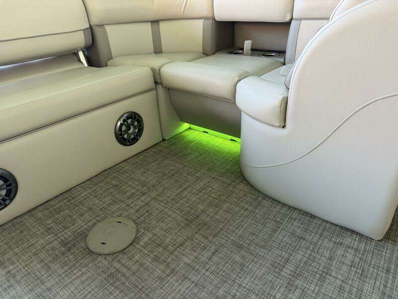 23ft Harris Yacht For Sale