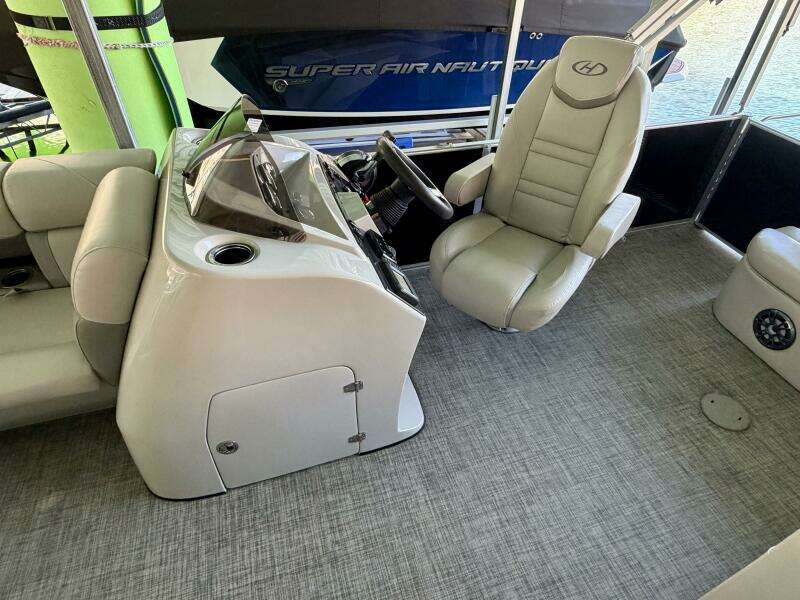 23ft Harris Yacht For Sale