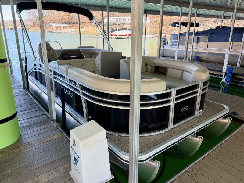 23' 2021 Harris Cruiser 230