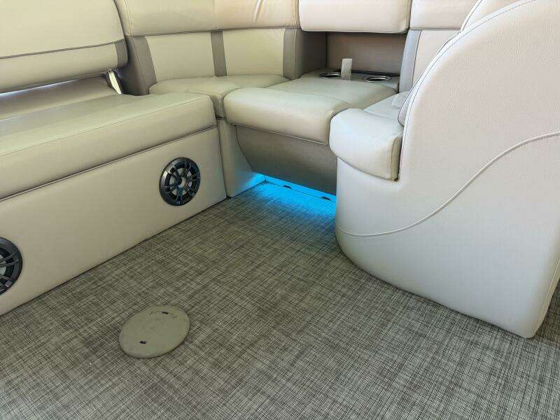 23ft Harris Yacht For Sale