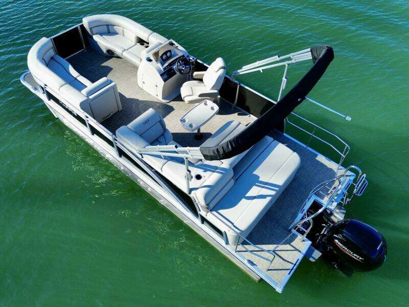 23ft Harris Yacht For Sale