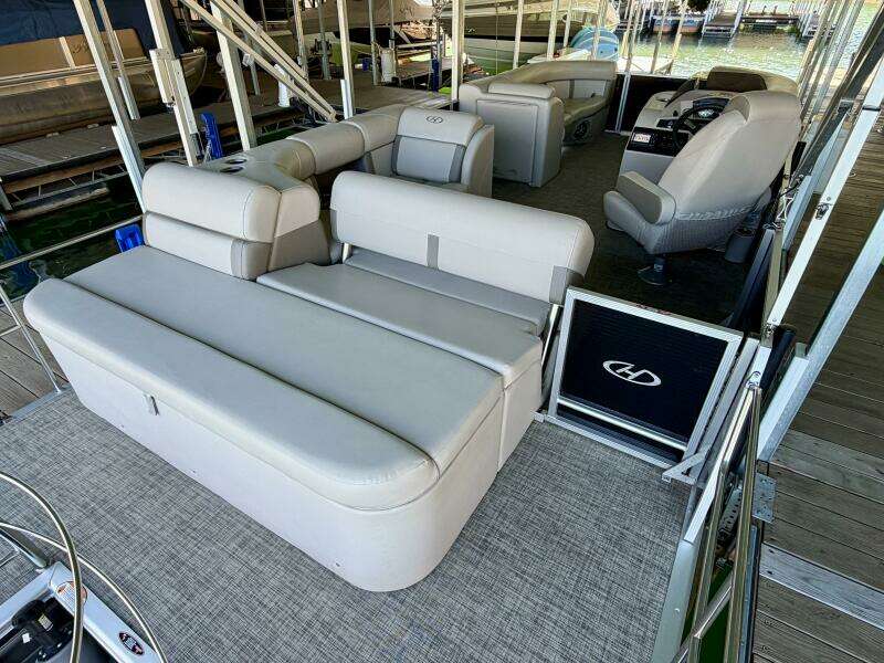 23ft Harris Yacht For Sale