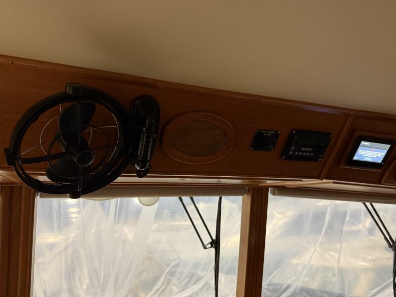 42' 1991 Grand Banks 42 Classic