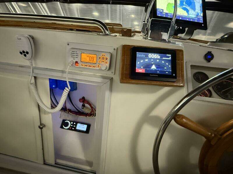 COCONUT 42ft Grand Banks Yacht For Sale