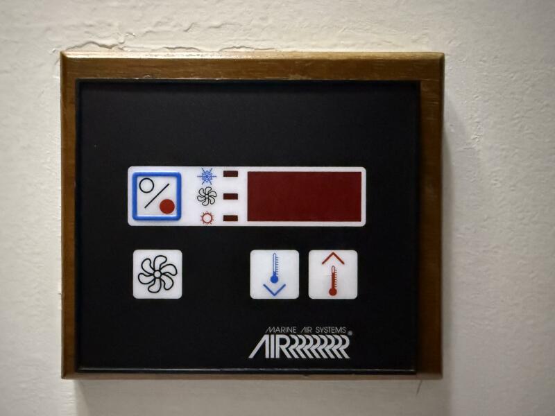 42' 1991 Grand Banks 42 Classic