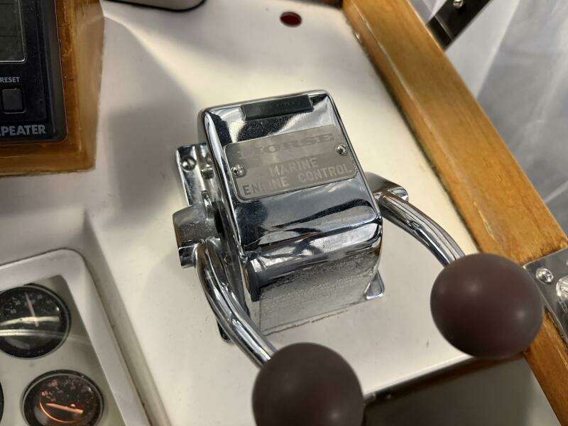 COCONUT 42ft Grand Banks Yacht For Sale