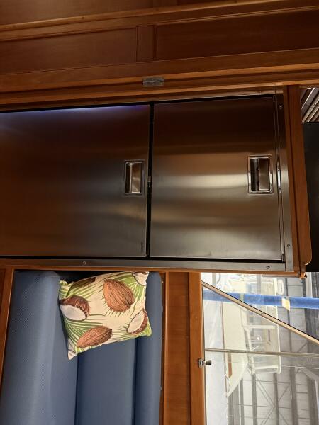 42' 1991 Grand Banks 42 Classic