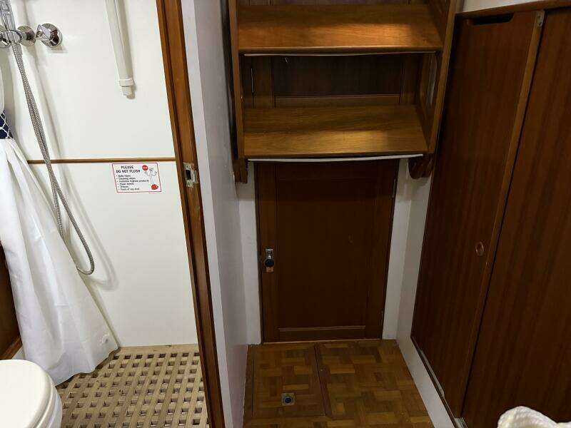 COCONUT 42ft Grand Banks Yacht For Sale