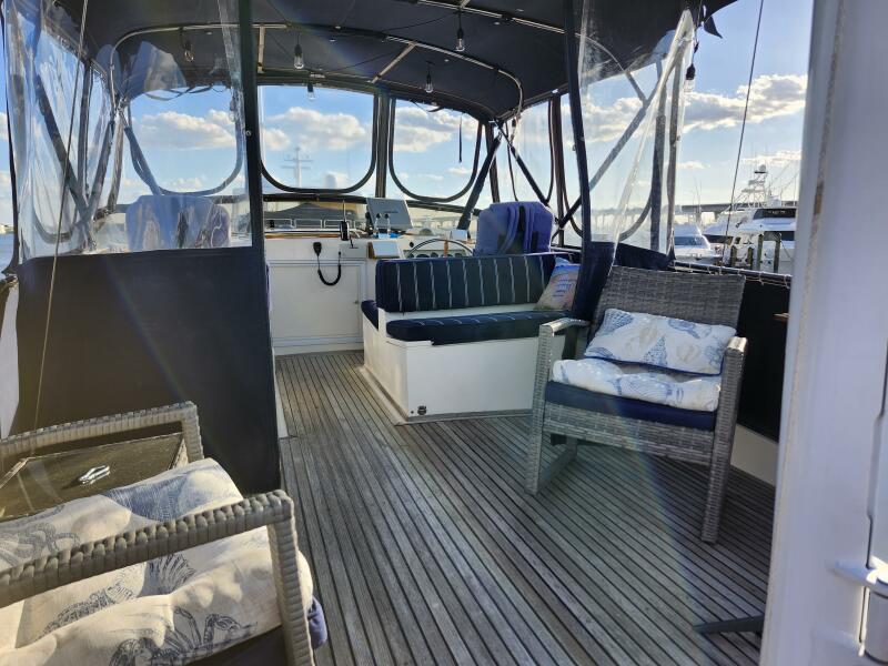 42' 1991 Grand Banks 42 Classic