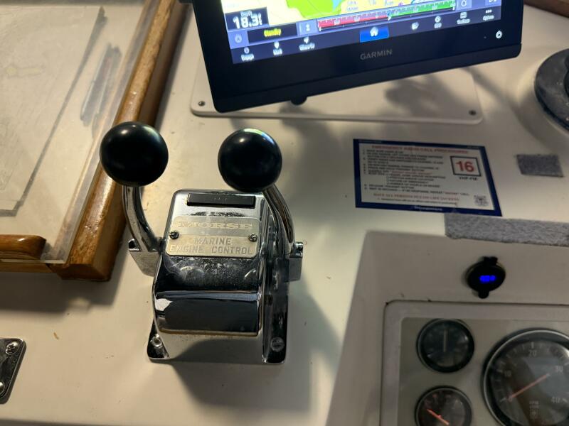 42' 1991 Grand Banks 42 Classic