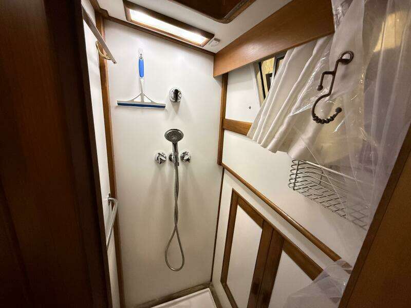 COCONUT 42ft Grand Banks Yacht For Sale