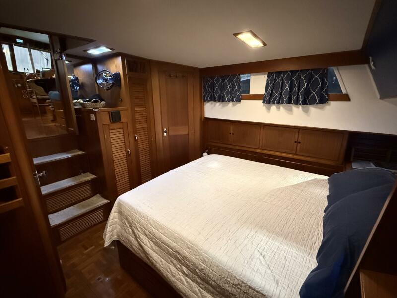 42' 1991 Grand Banks 42 Classic