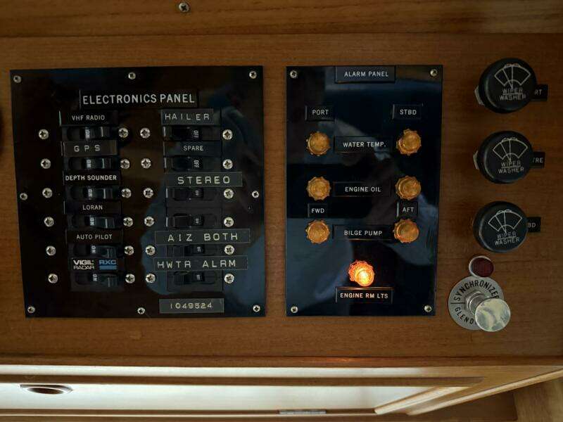 COCONUT 42ft Grand Banks Yacht For Sale