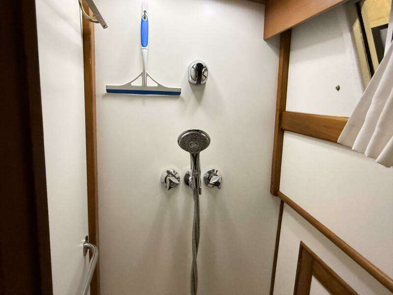 COCONUT 42ft Grand Banks Yacht For Sale