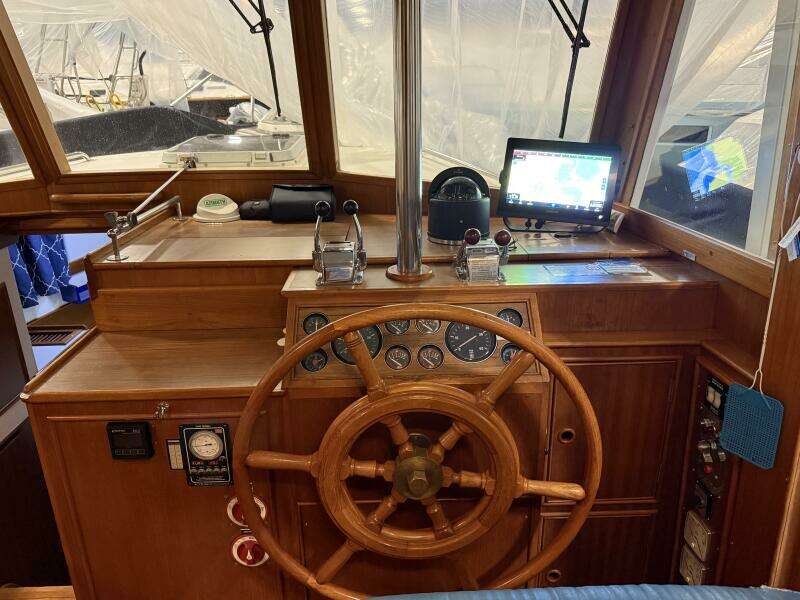 COCONUT 42ft Grand Banks Yacht For Sale