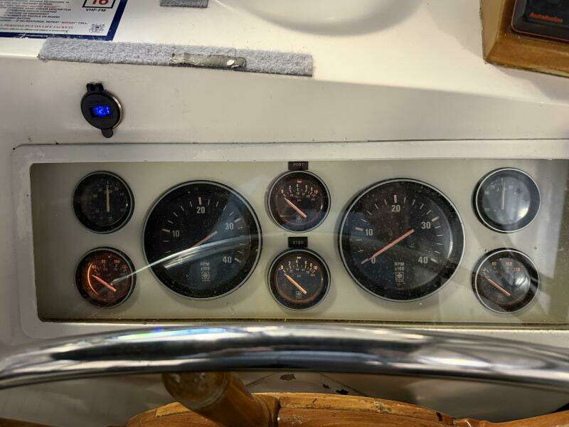 COCONUT 42ft Grand Banks Yacht For Sale