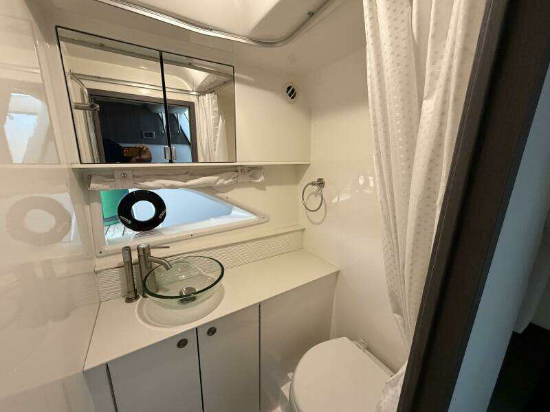 SLIP KNOT 32ft Sea Ray Yacht For Sale