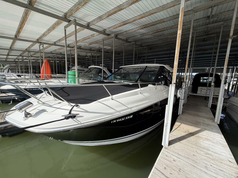 32' 2023 Sea Ray Sundancer 320