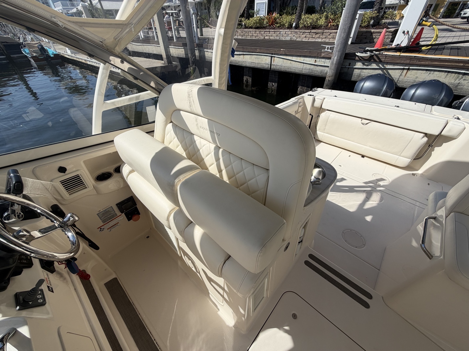 T T ELYSIAN 33ft Grady White Yacht For Sale