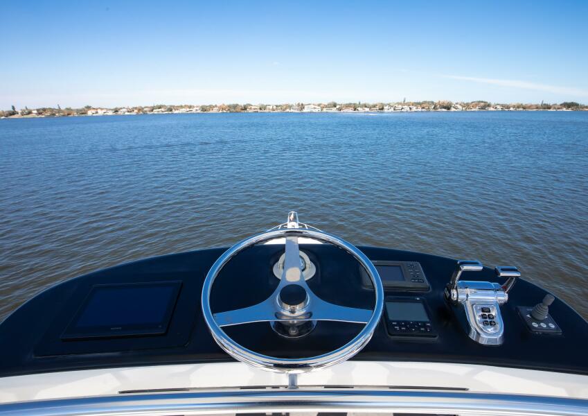 64' 2009 Viking 64 Enclosed Bridge w/ Tower