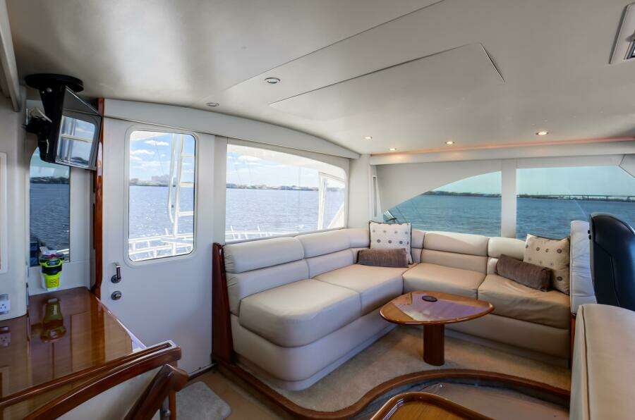 Viking 64 - High Life -