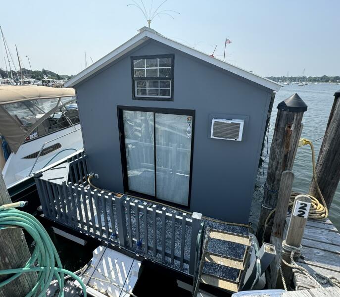 42' 2009 Catamaran Cruisers Aqua Lodge