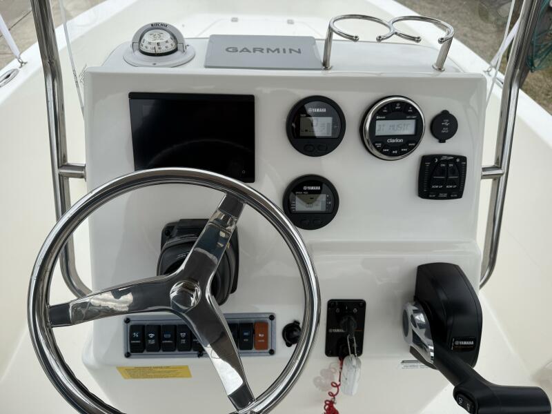 17' 2022 Key West 179 FS