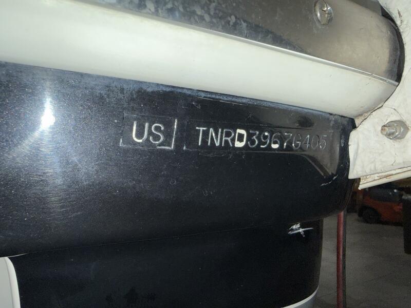 37' 2005 Formula Super Sport