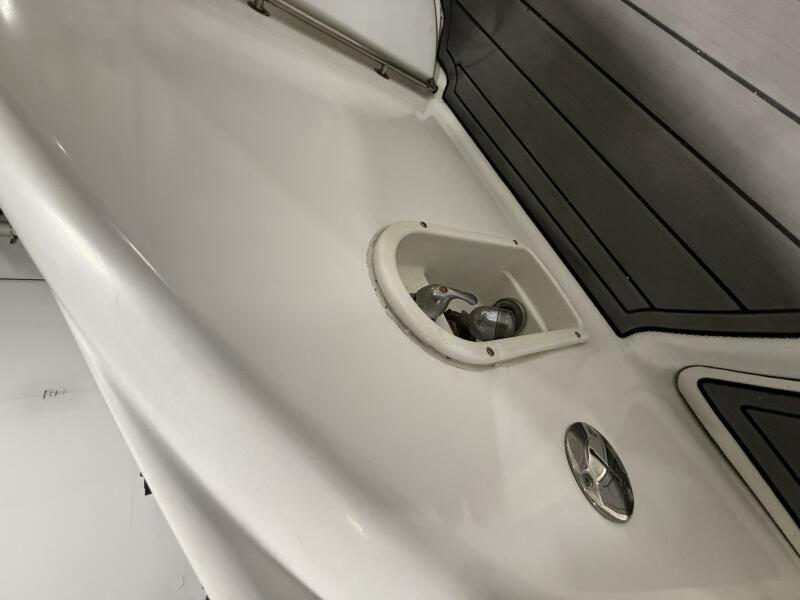 37' 2005 Formula Super Sport