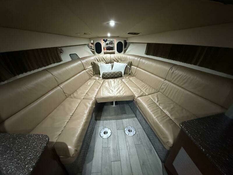 Prime Time 37ft Formula Yacht For Sale