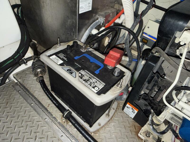 37' 2005 Formula Super Sport