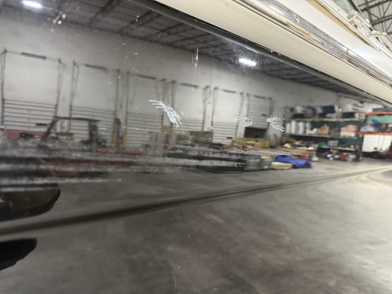 37' 2005 Formula Super Sport