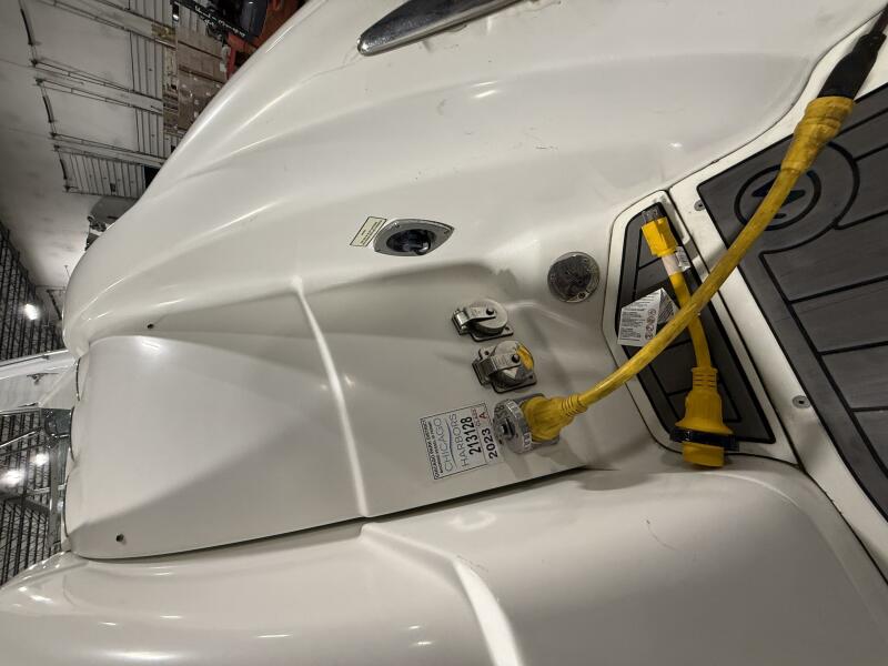 37' 2005 Formula Super Sport