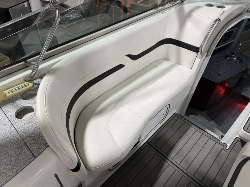 37' 2005 Formula Super Sport