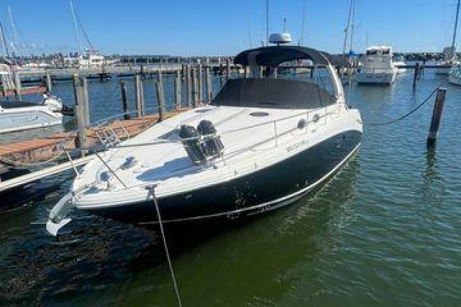 30' 2006 Sea Ray Sundancer