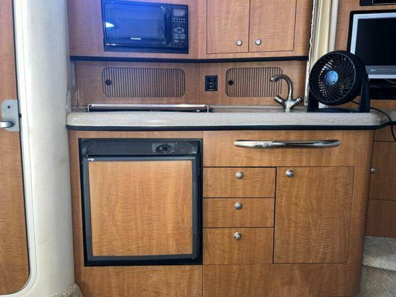 30' 2006 Sea Ray Sundancer