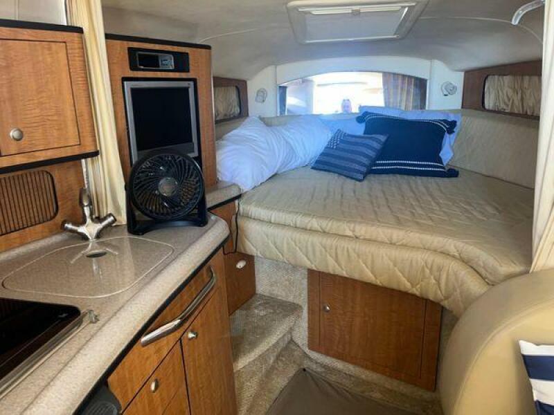 30' 2006 Sea Ray Sundancer