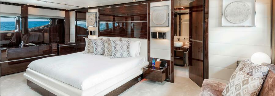 141' 2012 Arno Leopard 