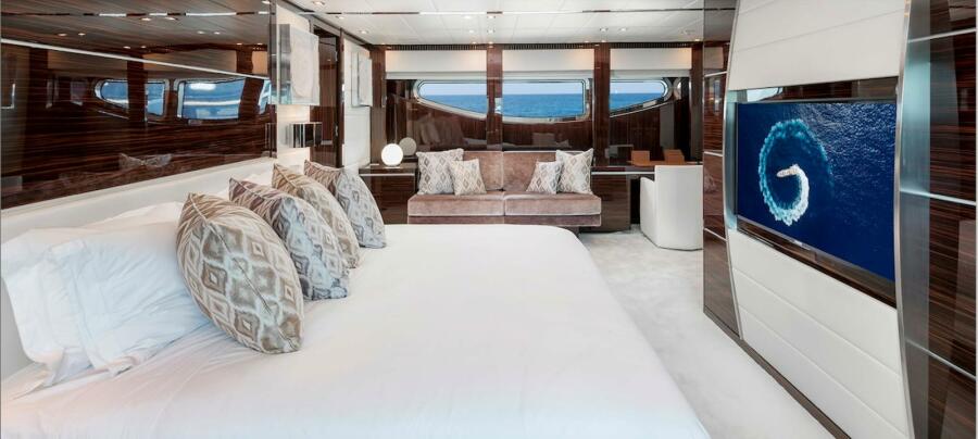 141' 2012 Arno Leopard 