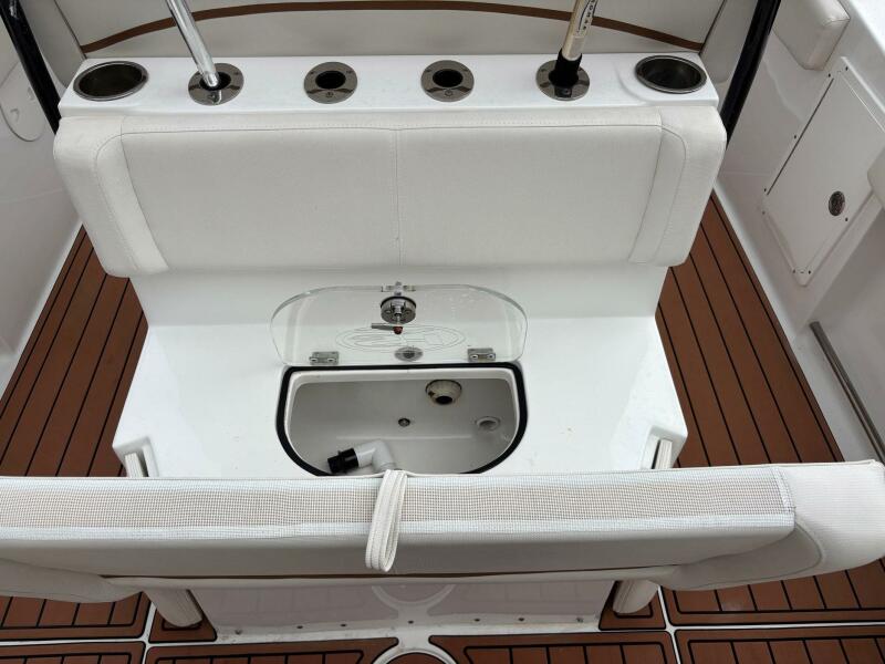 27' 2022 Sea Hunt Ultra 275 SE