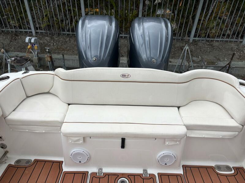 27' 2022 Sea Hunt Ultra 275 SE