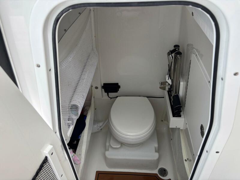 27' 2022 Sea Hunt Ultra 275 SE