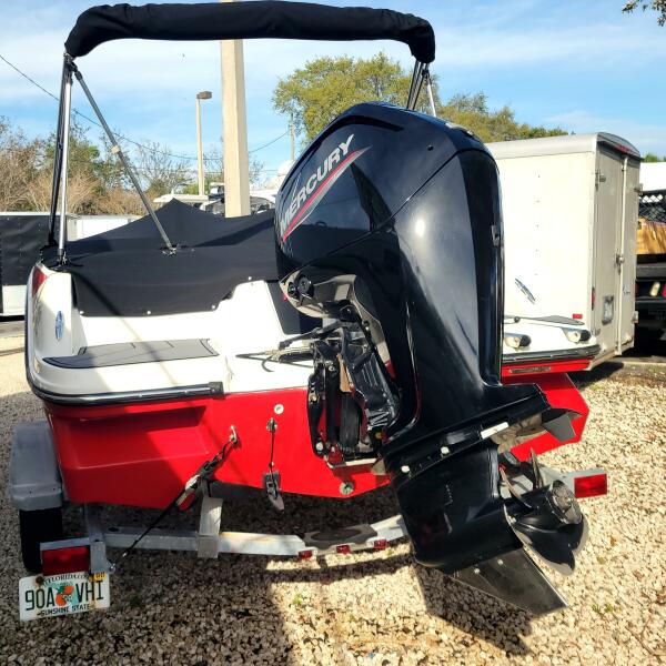 17' 2022 Bayliner Element M17