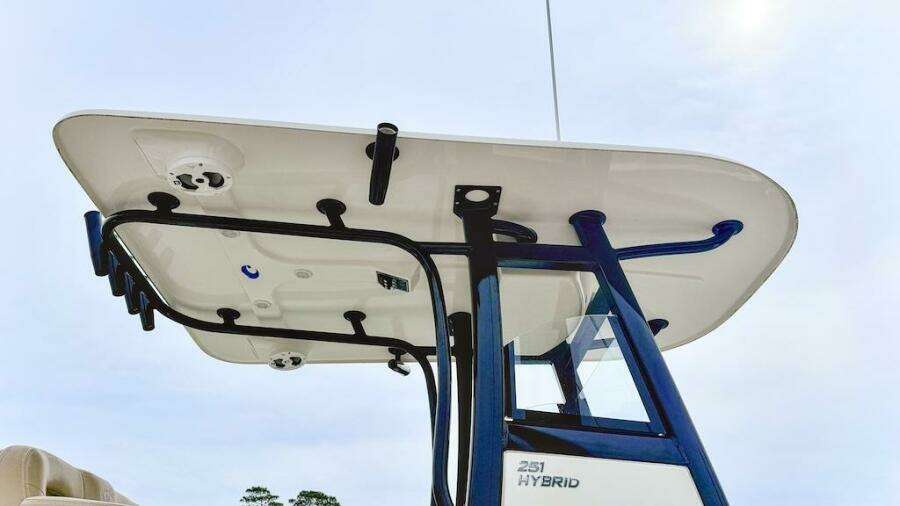 2020 NauticStar 251 Hybrid