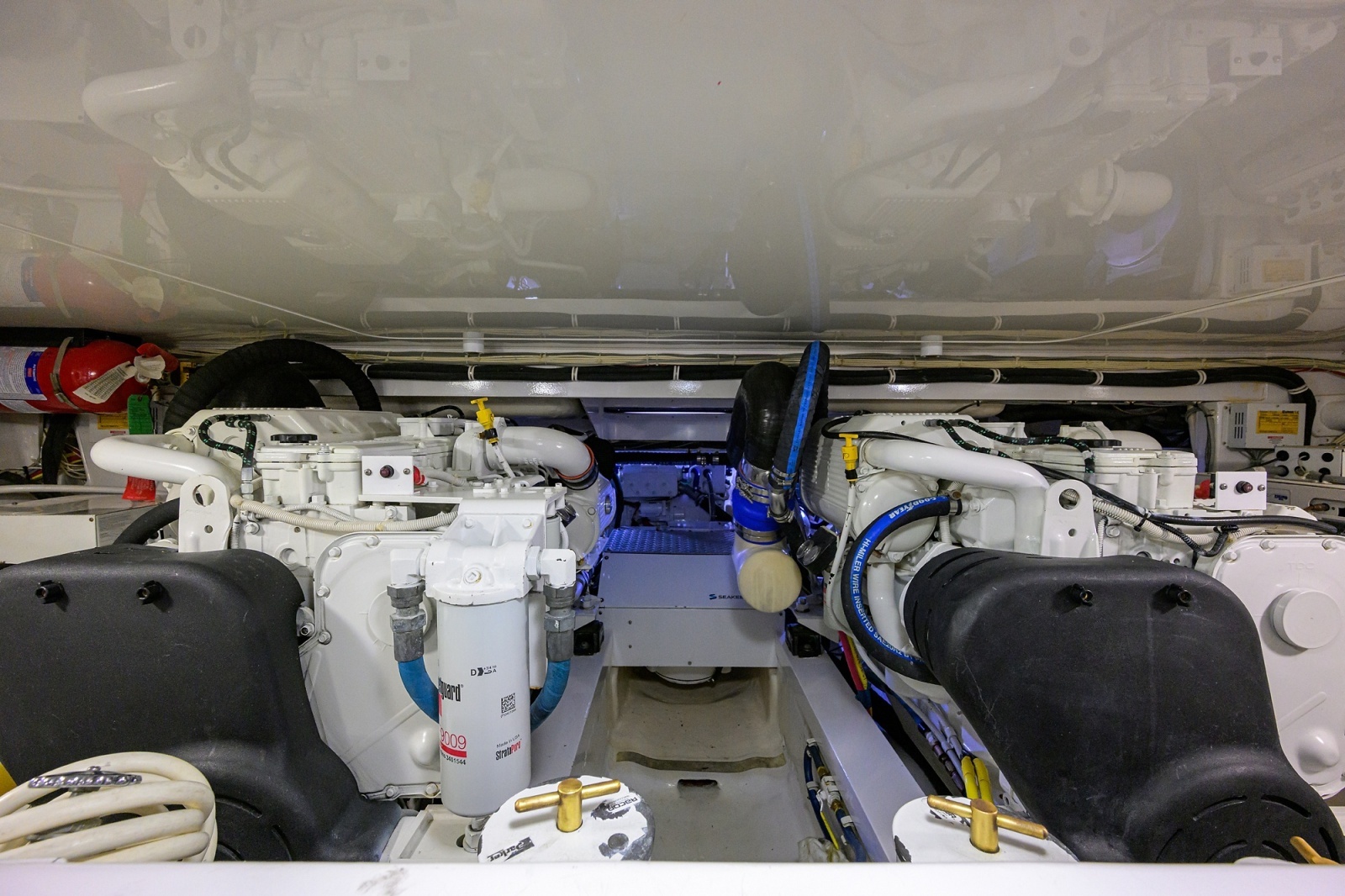 Viking 42 - Bella Vita - Engine Room