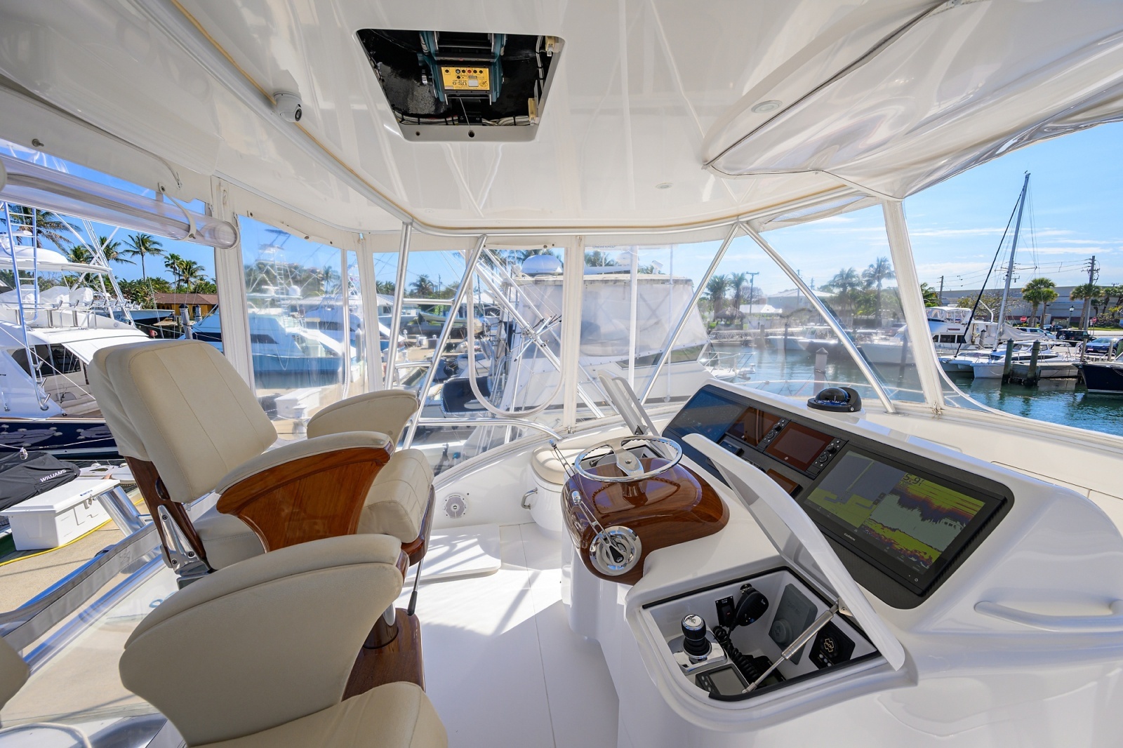 Viking 42 - Bella Vita - Flybridge